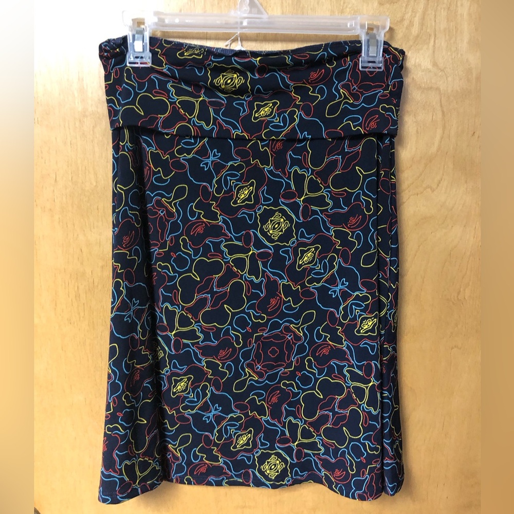 ⭐️Five $5 items for $15⭐️ LuLaRoe skirt